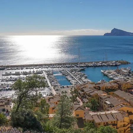 Nice Mediterranean Furnished In Altea דירה *